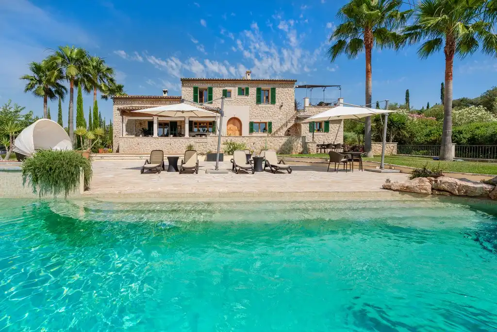 Casa rústica con piscina en venta en Sencelles