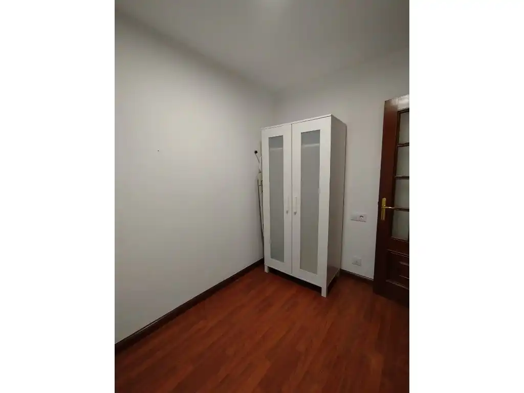 Flat for rent in Rua Sartaña, Zona Ultramar