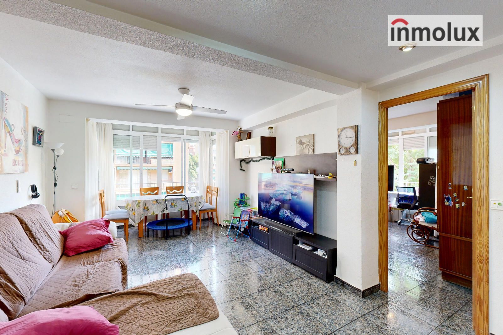 Sala d'estar de Pis en venda en Alicante / Alacant amb Aire condicionat i Calefacció