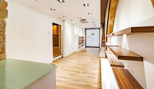 Local comercial en Alquiler en Calle Palma en Centre Vila