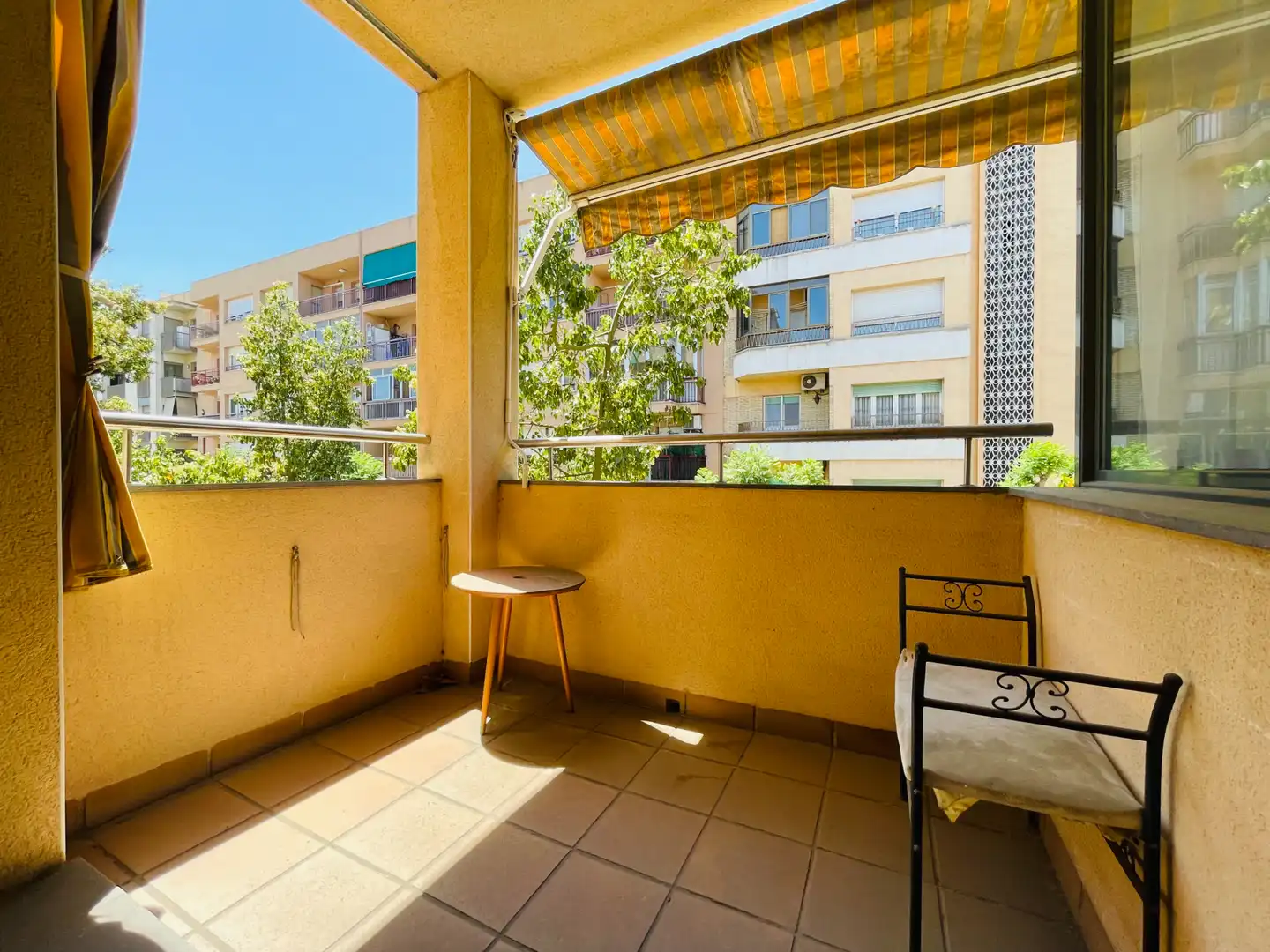 Terraza de Piso en venta en Sant Andreu de la Barca con Calefacción, Terraza y Balcón