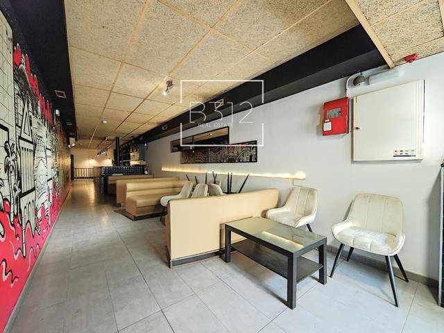 Local comercial en Venta en Calabria en La Nova Esquerra de l'Eixample