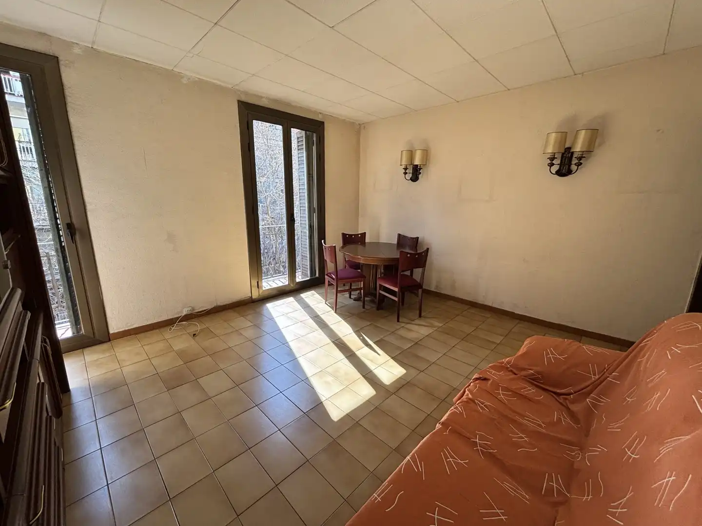 Sala de estar de Piso en venta en Barcelona con Terraza y Balcón