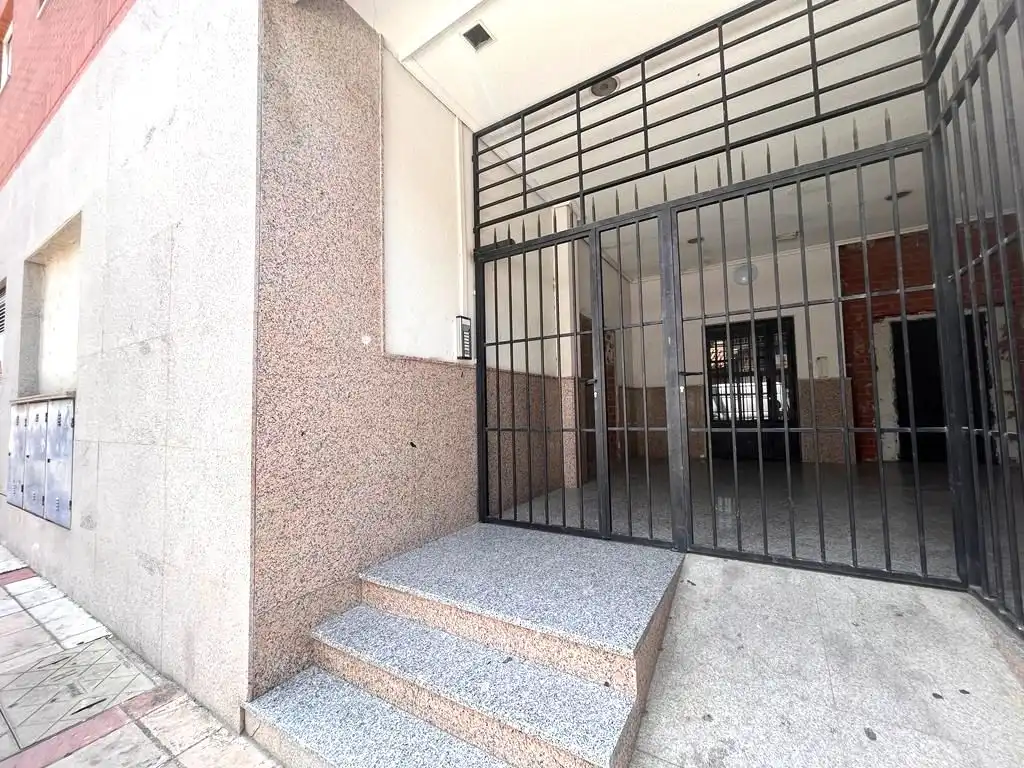 Local en venta en Recas