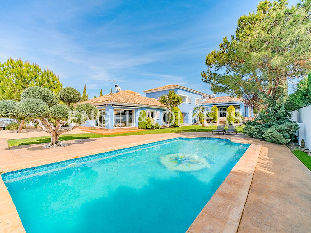 Vista exterior de Casa o chalet en venta en Mutxamel con Aire acondicionado, Calefacción y Jardín privado
