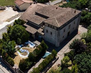 Vista exterior de Finca rústica en venda en Barrundia amb Calefacció, Terrassa i Traster