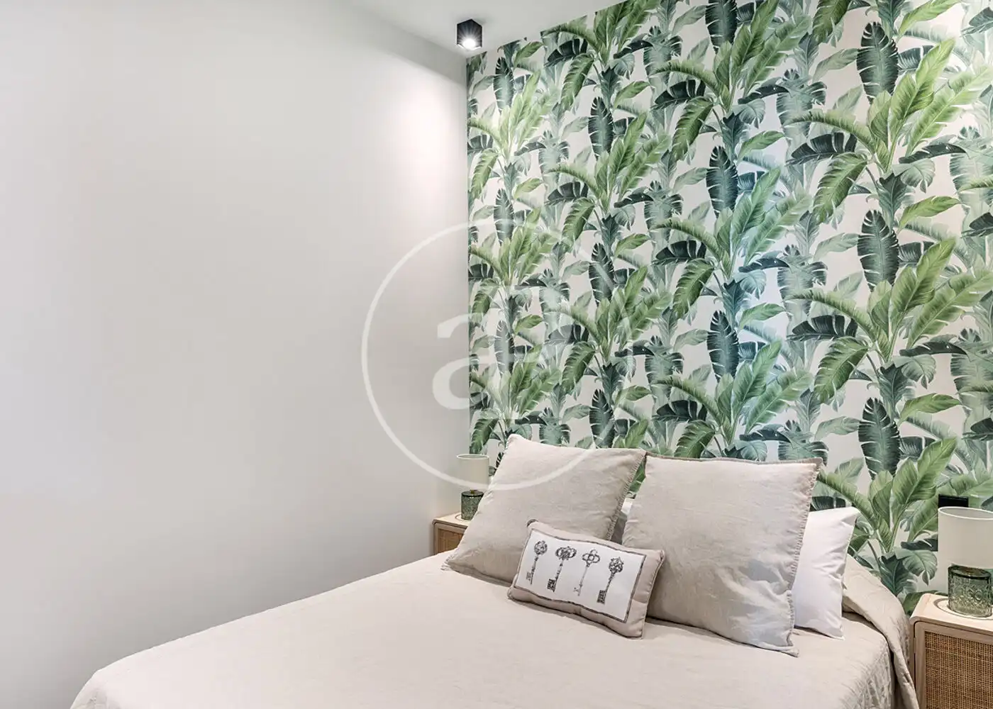 Bedroom of Flat for rent in Madrid  with Air Conditioner, Heating and Furnished