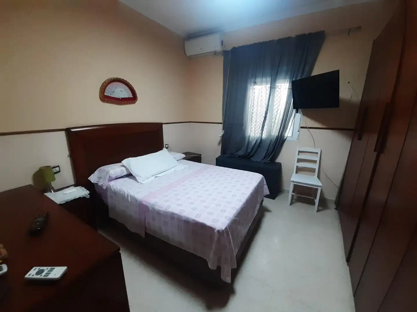 Dormitori de Casa o xalet en venda en Sevilla amb Aire condicionat
