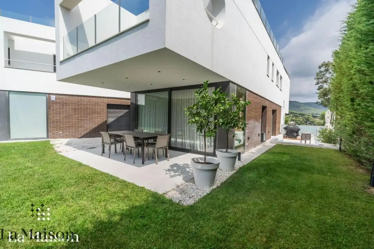 Terrassa de Casa o xalet en venda en Sant Andreu de Llavaneres amb Aire condicionat, Calefacció i Jardí privat