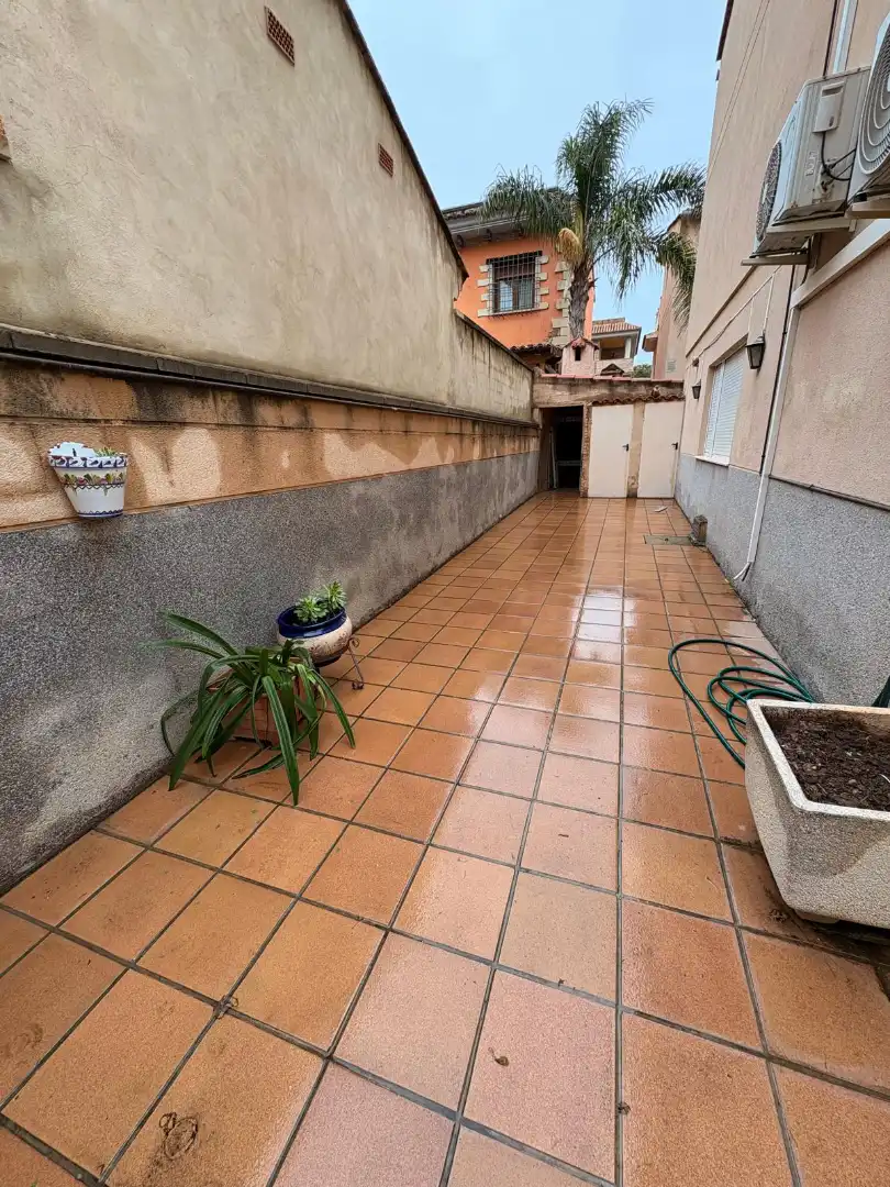 Terraza de Casa o chalet de alquiler en Sagunto / Sagunt con Aire acondicionado, Calefacción y Jardín privado