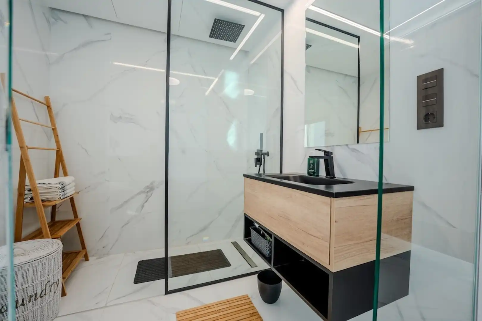 Flat with terrace for sale in El Raso, imagen 11