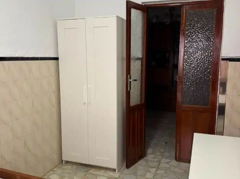 Schlafzimmer von Erdgeschoss zur Miete in Belmez mit Klimaanlage, Abstellraum und Möbliert
