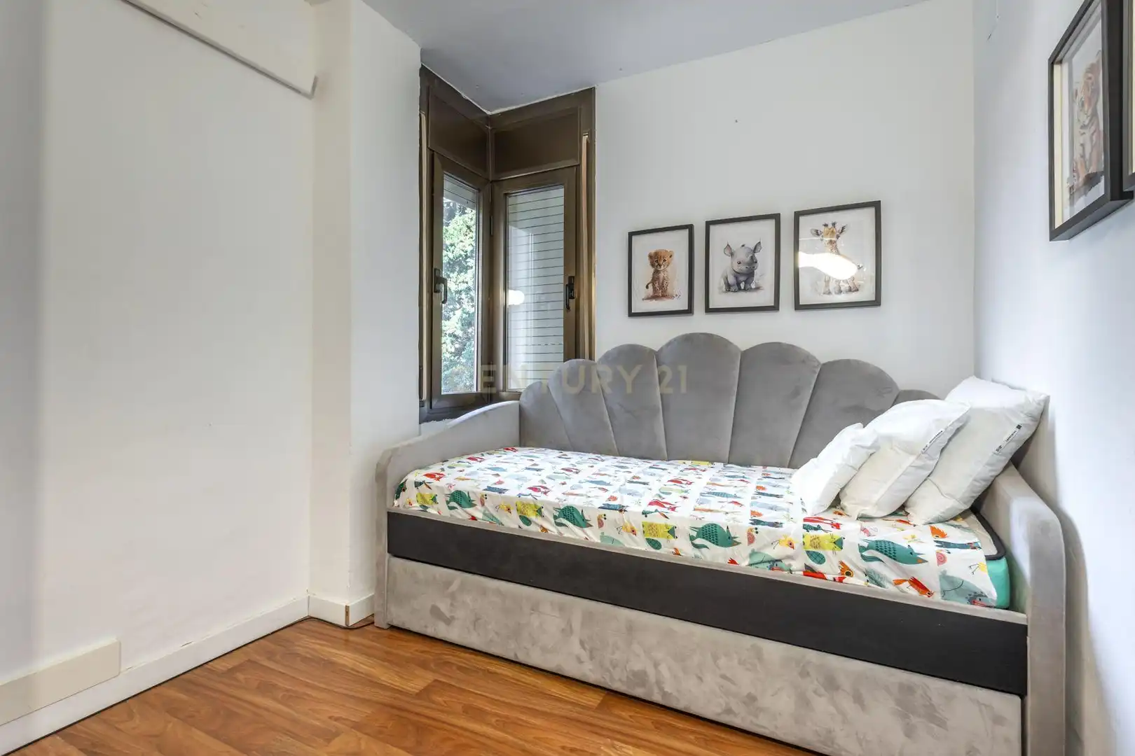 Apartment with terrace for sale in Avinguda del Pla del Vent, Sant Joan Despí, Spain, imagen 16