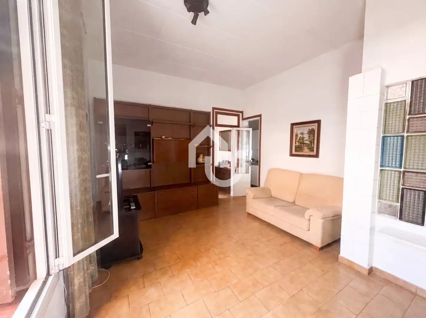 Wohnzimmer von Erdgeschoss zum Verkauf in Barcelona mit Abstellraum