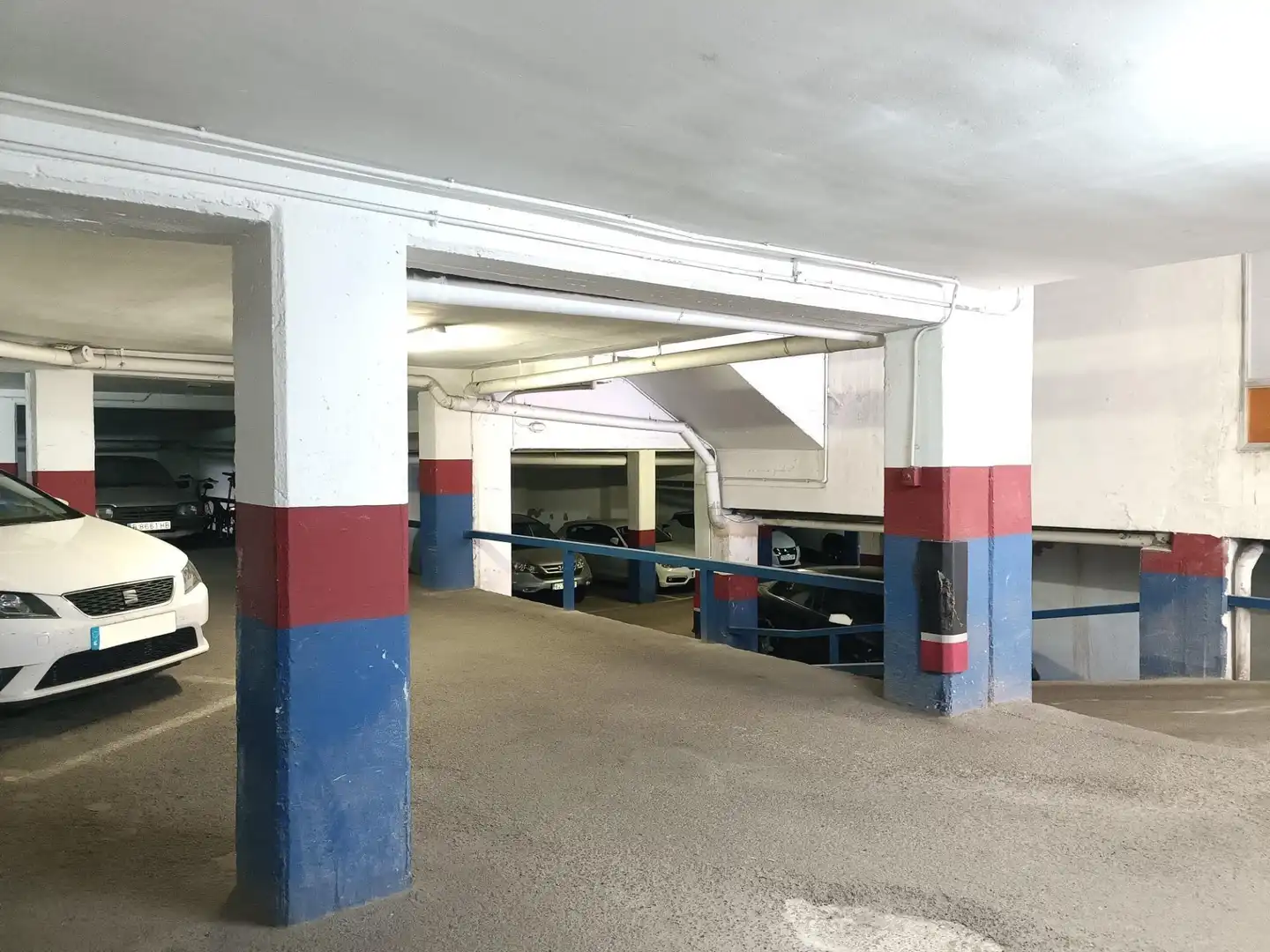 Aparcament de Pis en venda en Tarragona amb Aire condicionat, Calefacció i Terrassa
