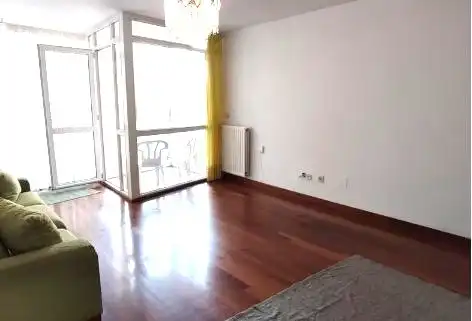 Sala d'estar de Pis en venda en Camargo amb Calefacció, Terrassa i Traster