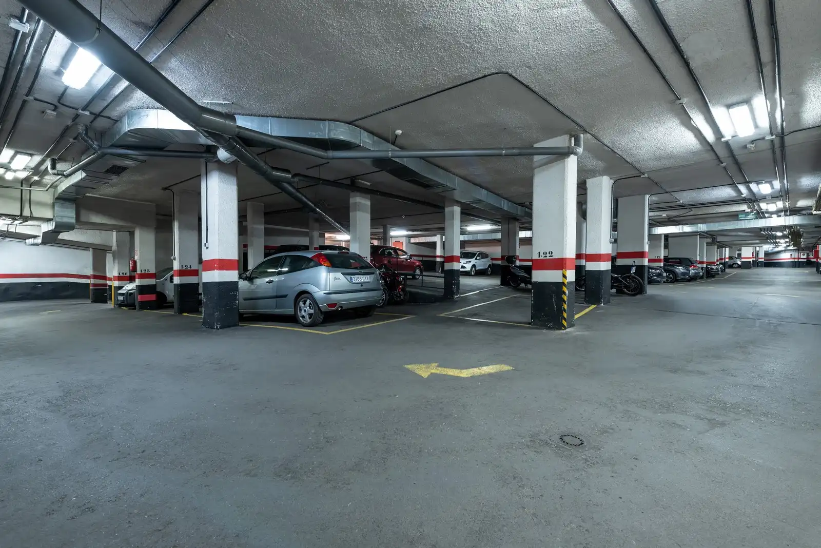 Parkplatz zum Verkauf in Planetario 1, imagen 2