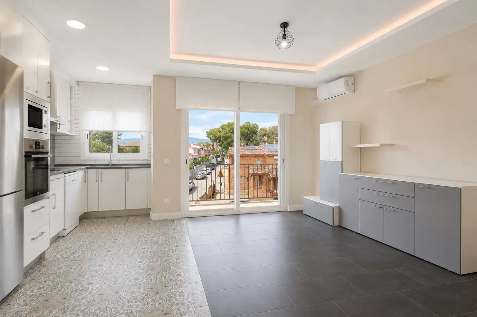 Kitchen of Flat for sale in El Vendrell  with Air Conditioner, Heating and Terrace