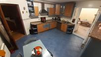 Kitchen of House or chalet for sale in Zamora Capital   with Heating