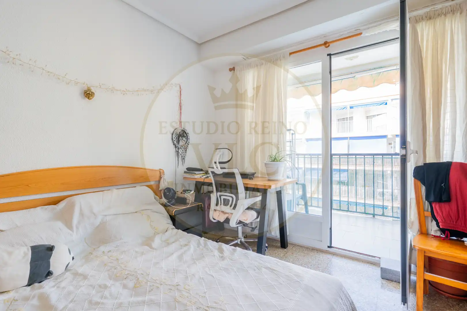 Schlafzimmer von Wohnungen zum Verkauf in La Pobla de Farnals mit Klimaanlage, Terrasse und Abstellraum