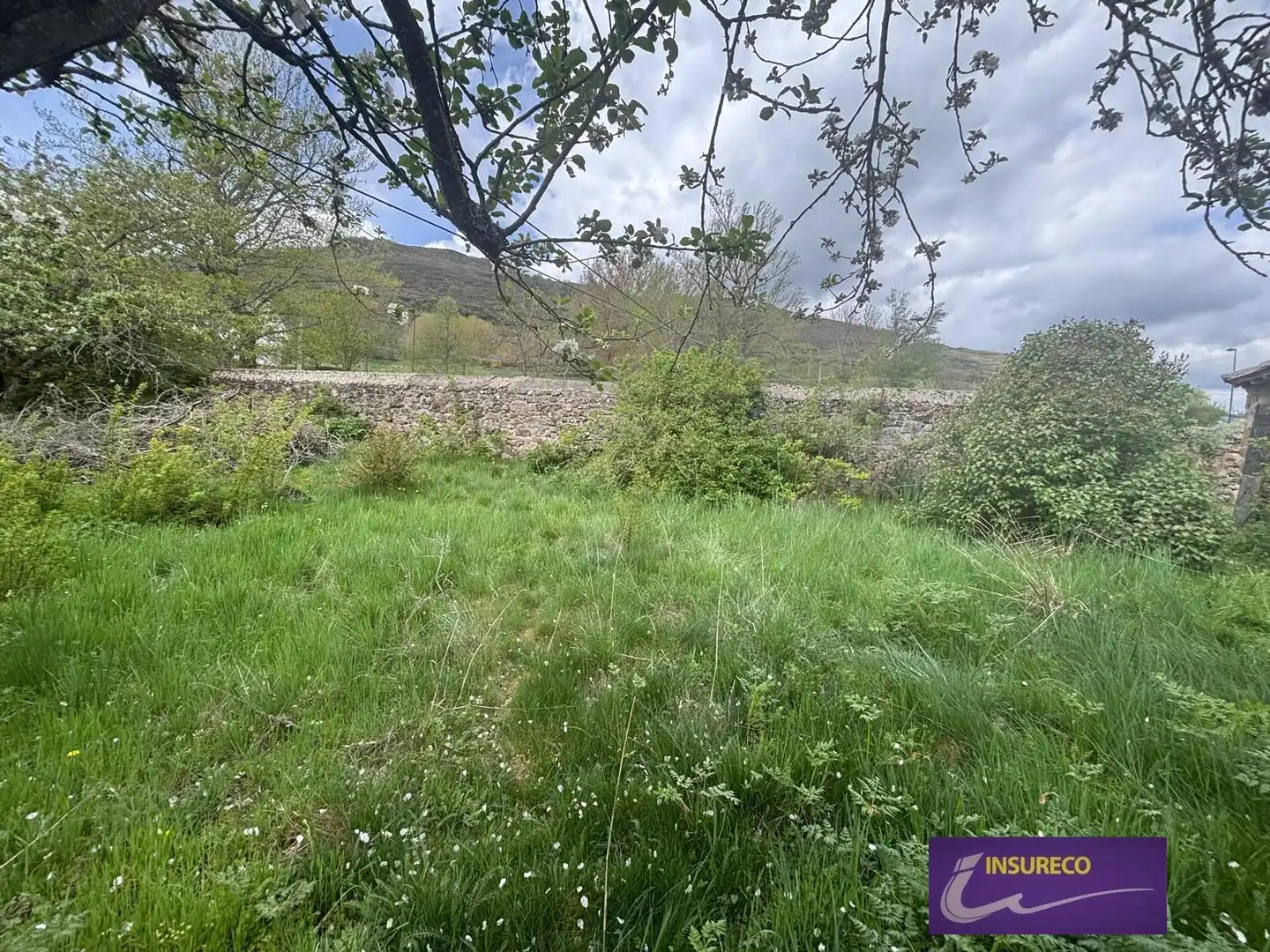 Casa o chalet en venta en Cabrillanes con Calefacción, Jardín privado y Trastero