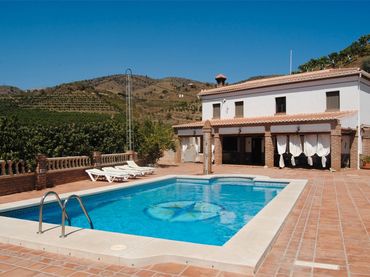 Casa amb balcó en venda a Vélez-Málaga ciudad