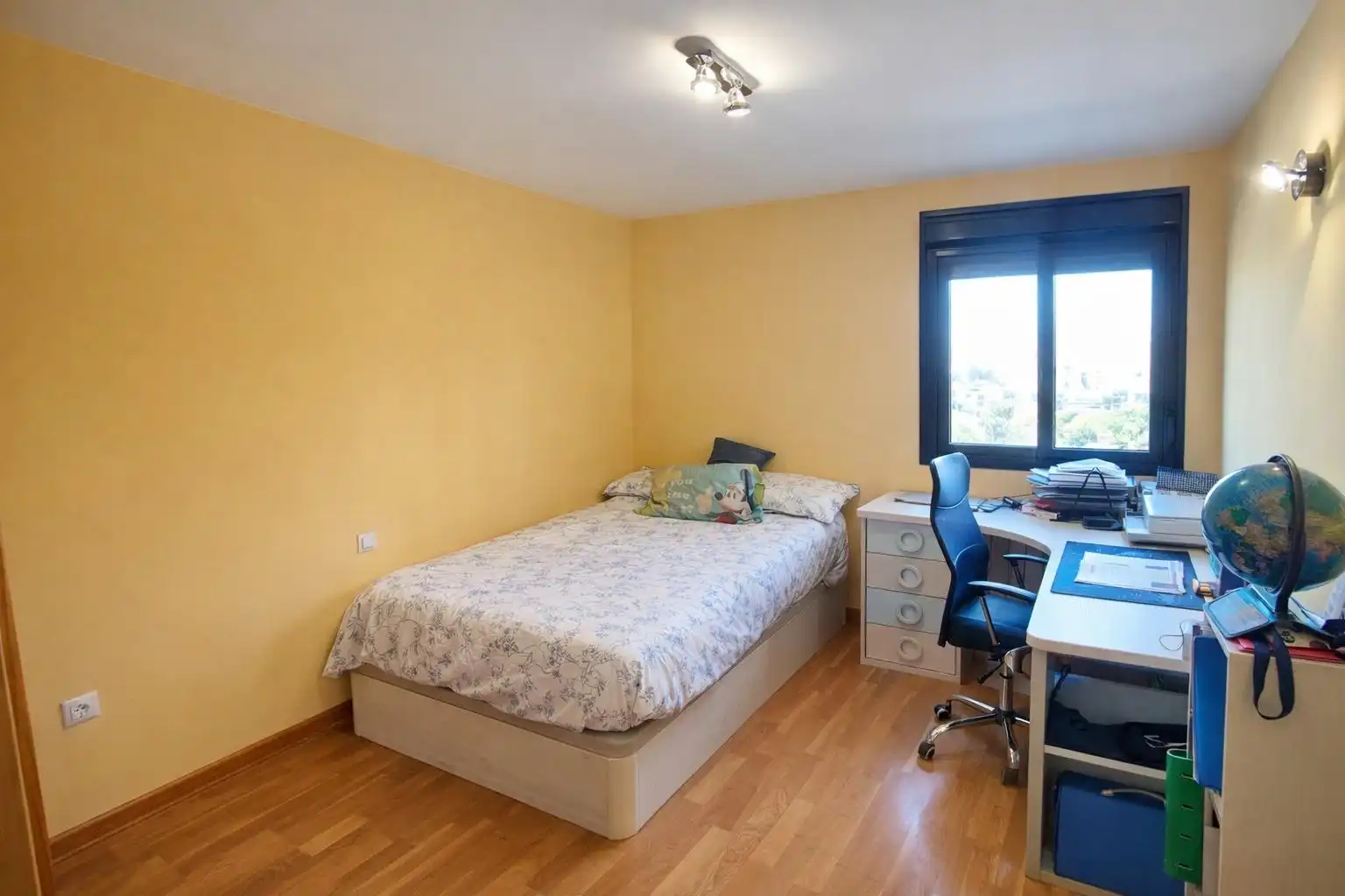 Schlafzimmer von Wohnung zum Verkauf in Valdemoro mit Klimaanlage, Parkett und Abstellraum