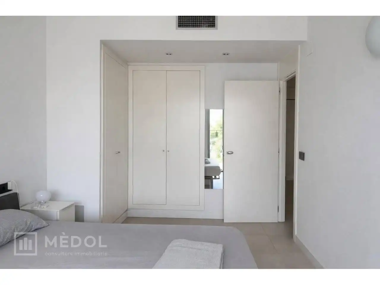 Bedroom of Attic for sale in Tarragona  with Air Conditioner, Heating and Terrace