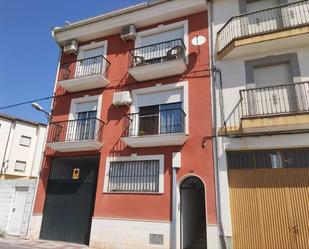 Exterior view of Box room for sale in Torreperogil