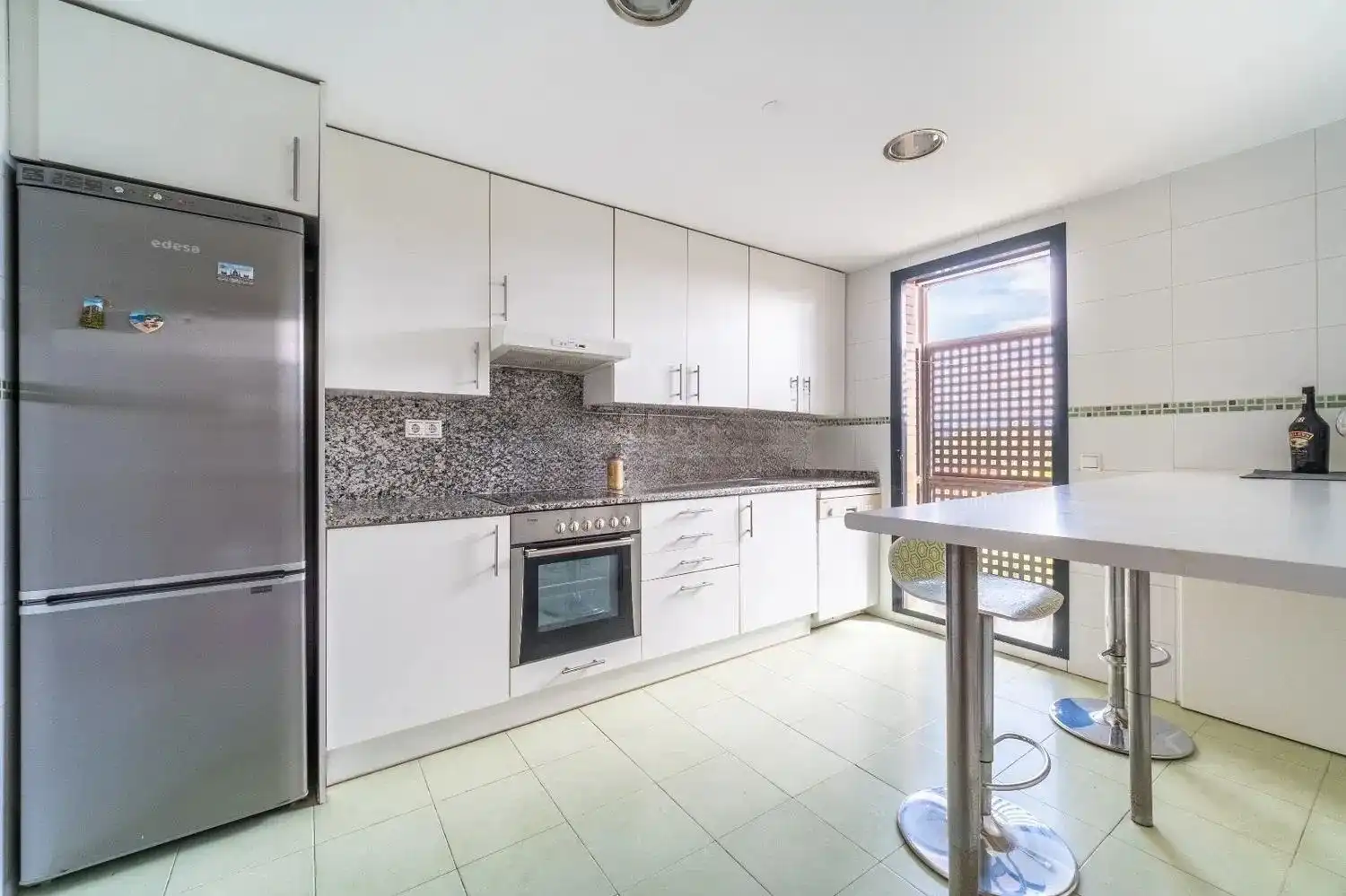 Kitchen of Flat for rent in San Vicente del Raspeig / Sant Vicent del Raspeig  with Air Conditioner, Heating and Terrace