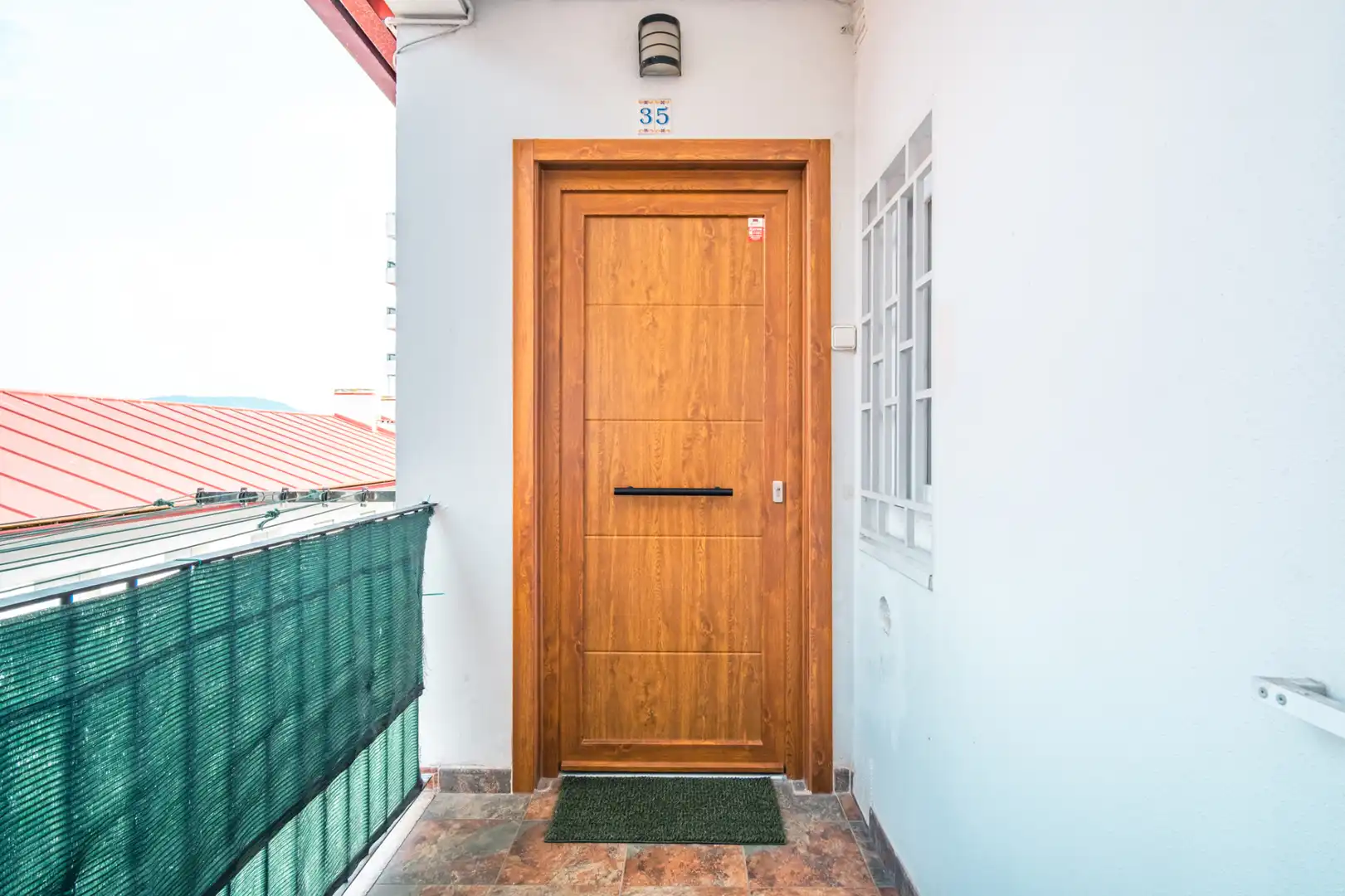 Terraza de Piso en venta en Vigo  con Amueblado, Horno y Lavadora