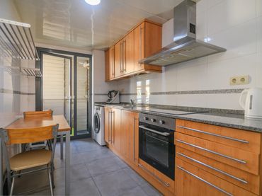Piso con balcón en venta en Carretera VIC