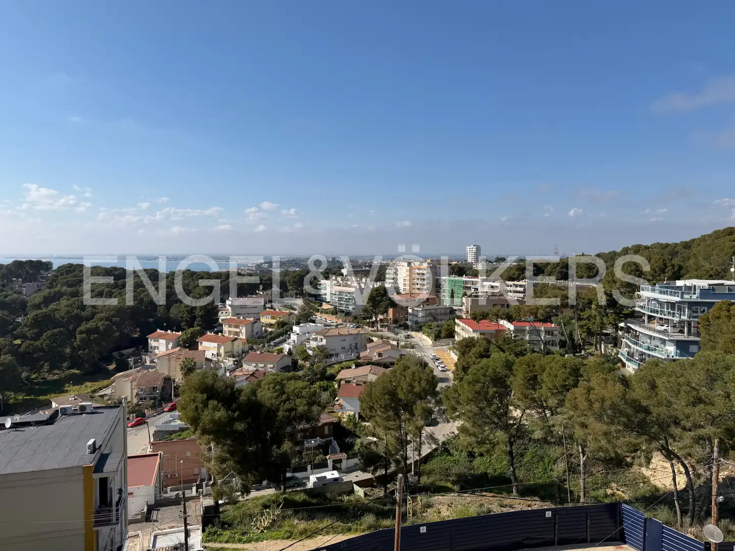 Außenansicht von Dachboden zum Verkauf in Salou mit Klimaanlage, Heizung und Terrasse