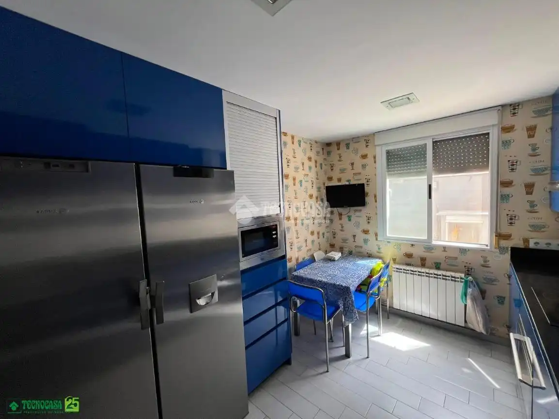 Cocina de Casa adosada en venta en Miguelturra con Aire acondicionado, Calefacción y Piscina comunitaria