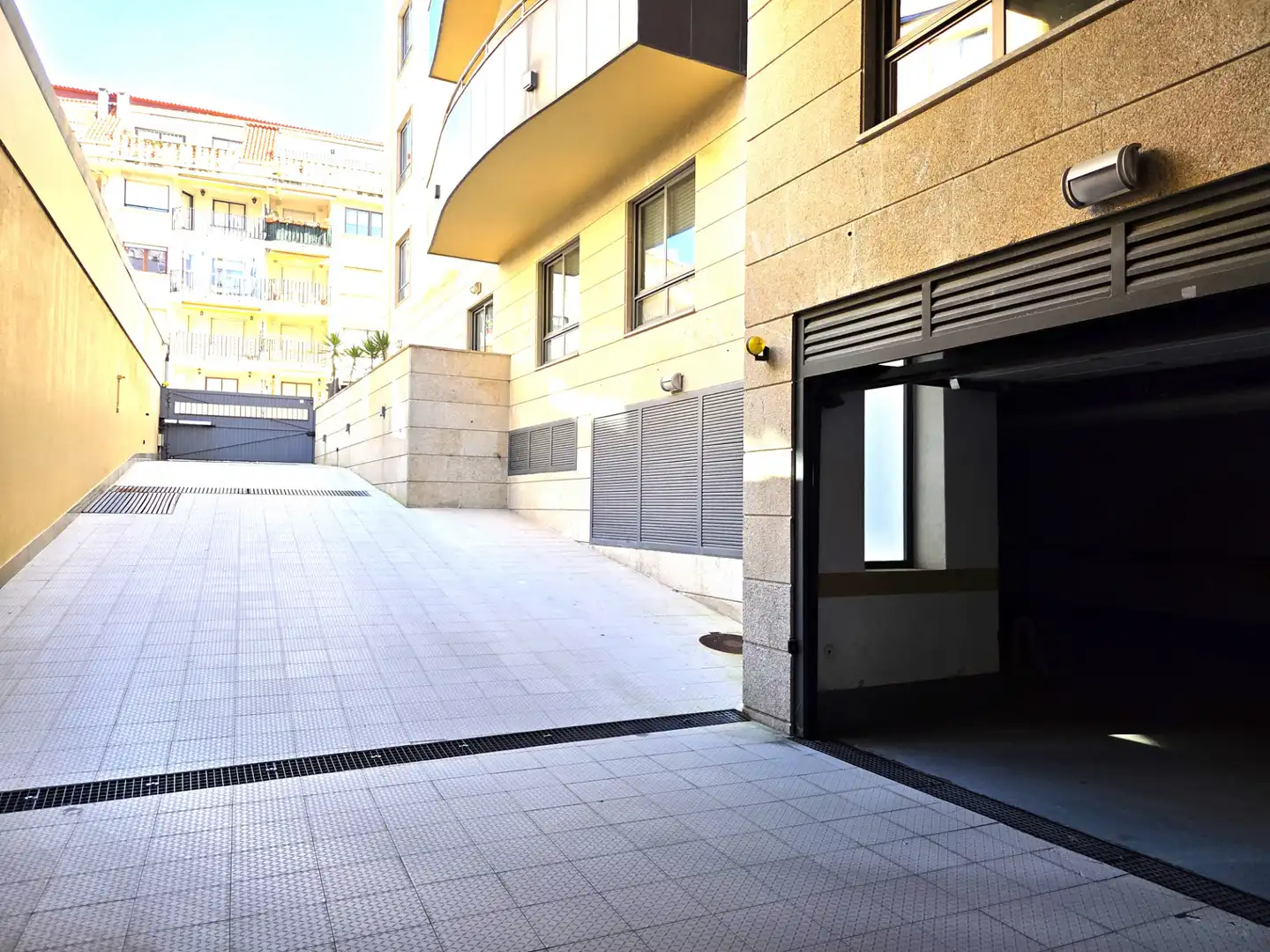Aparcament de Apartament en venda en Sanxenxo amb Calefacció, Parquet i Terrassa