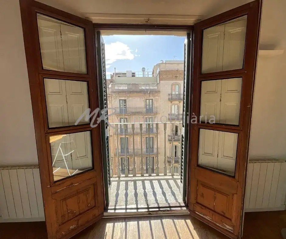 Dormitori de Àtic en venda en Barcelona amb Aire condicionat, Calefacció i Terrassa