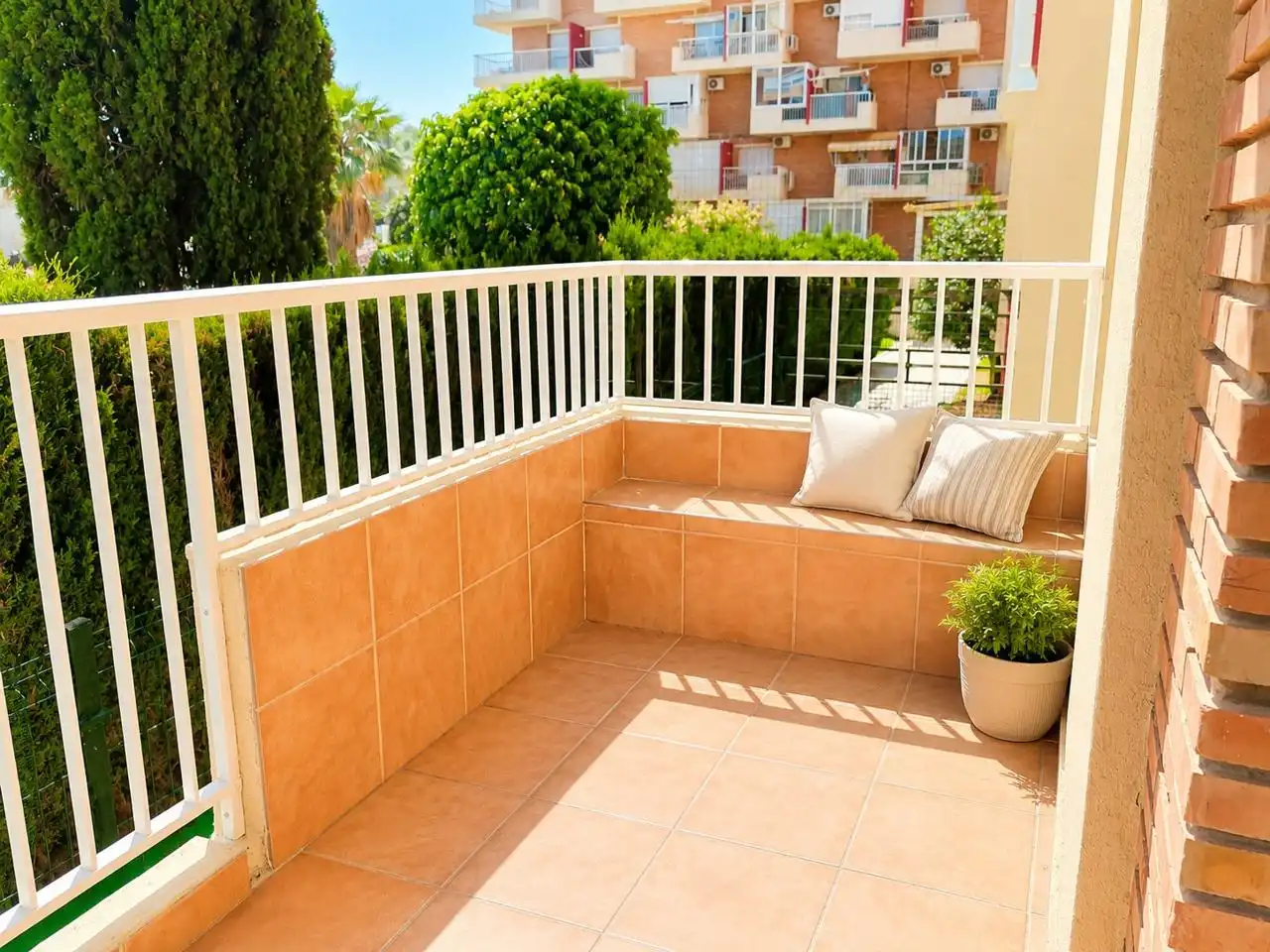 Terrassa de Planta baixa en venda en Benalmádena amb Terrassa, Moblat i Piscina comunitària