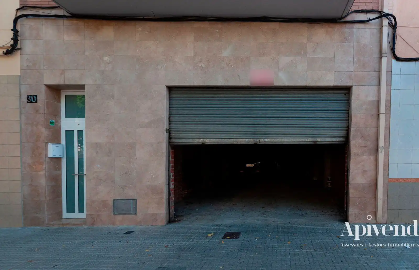 Locale commerciale in vendita a Doctor Ferran