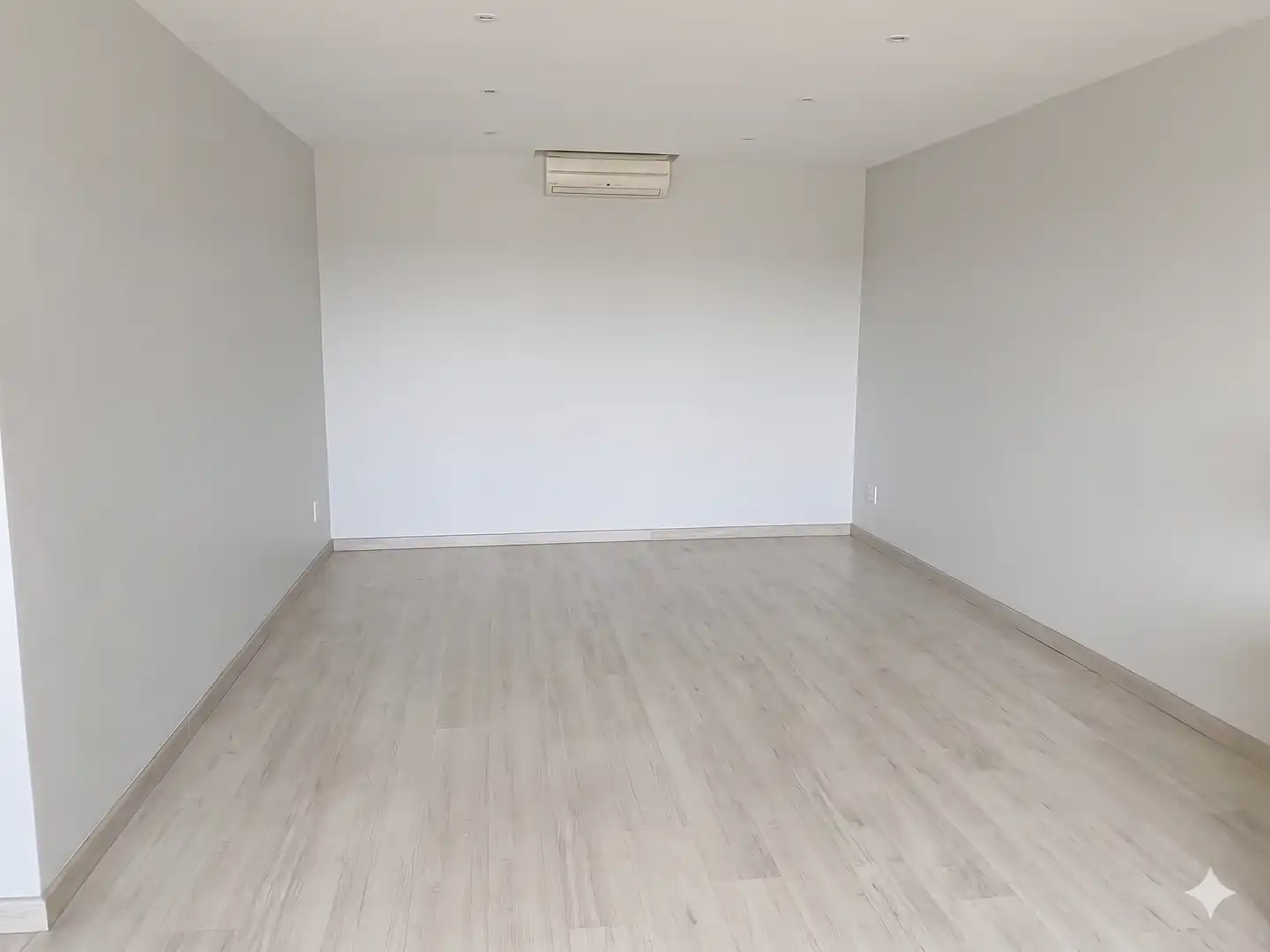 Piso en venta en Santa Cruz de Tenerife con Terraza y Balcón