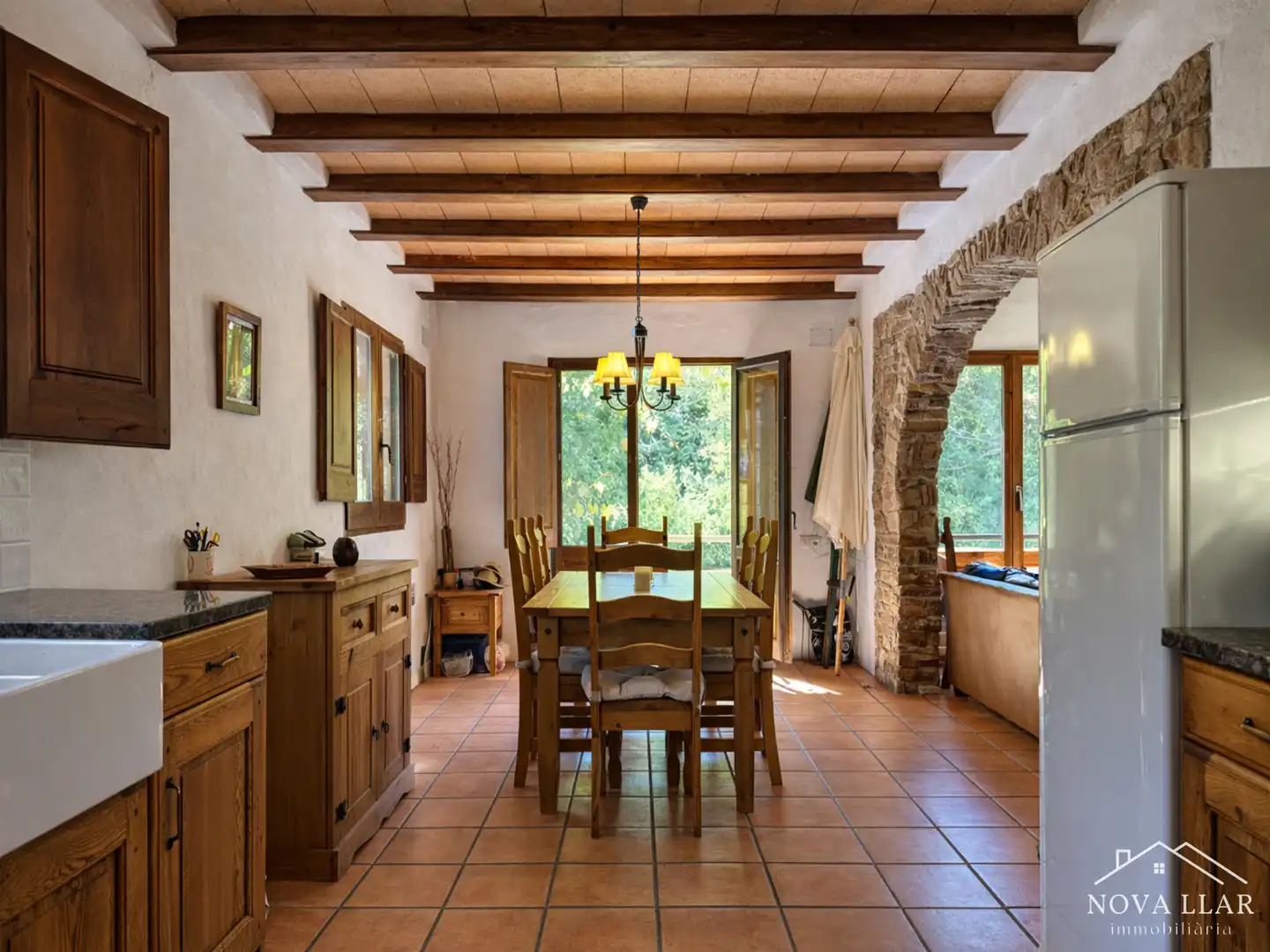 Comedor de Finca rústica en venta en Les Llosses con Calefacción, Jardín privado y Terraza