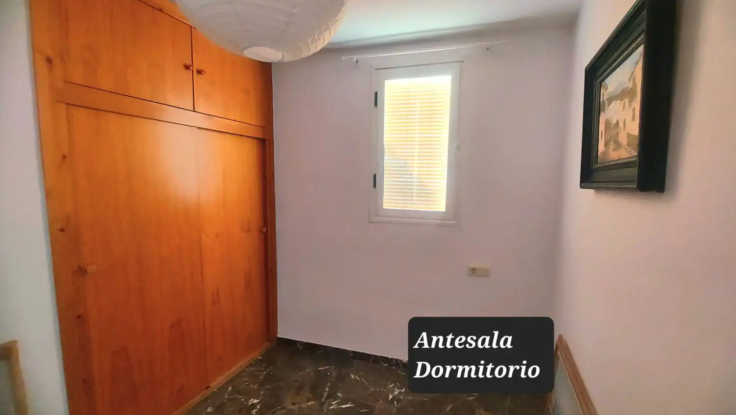 Dormitori de Pis de lloguer en Jaén amb Aire condicionat, Calefacció i Terrassa