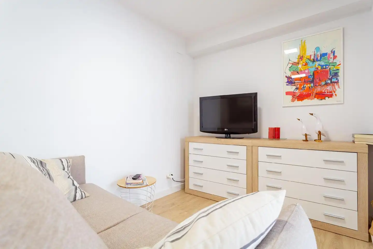 Bedroom of Flat for rent in Bilbao   with Air Conditioner, Terrace and Furnished