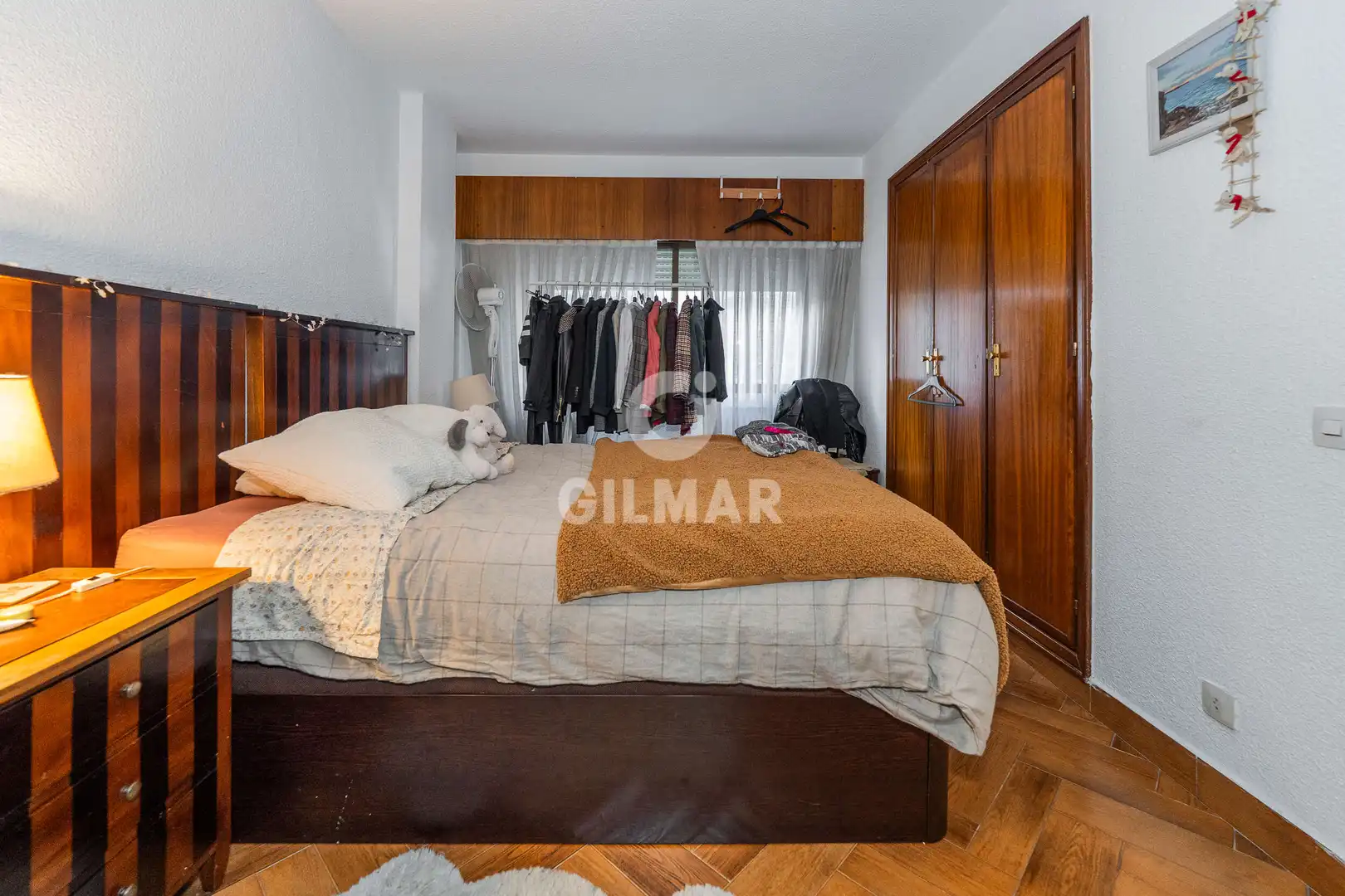Dormitori de Apartament en venda en Madrid amb Calefacció i Moblat