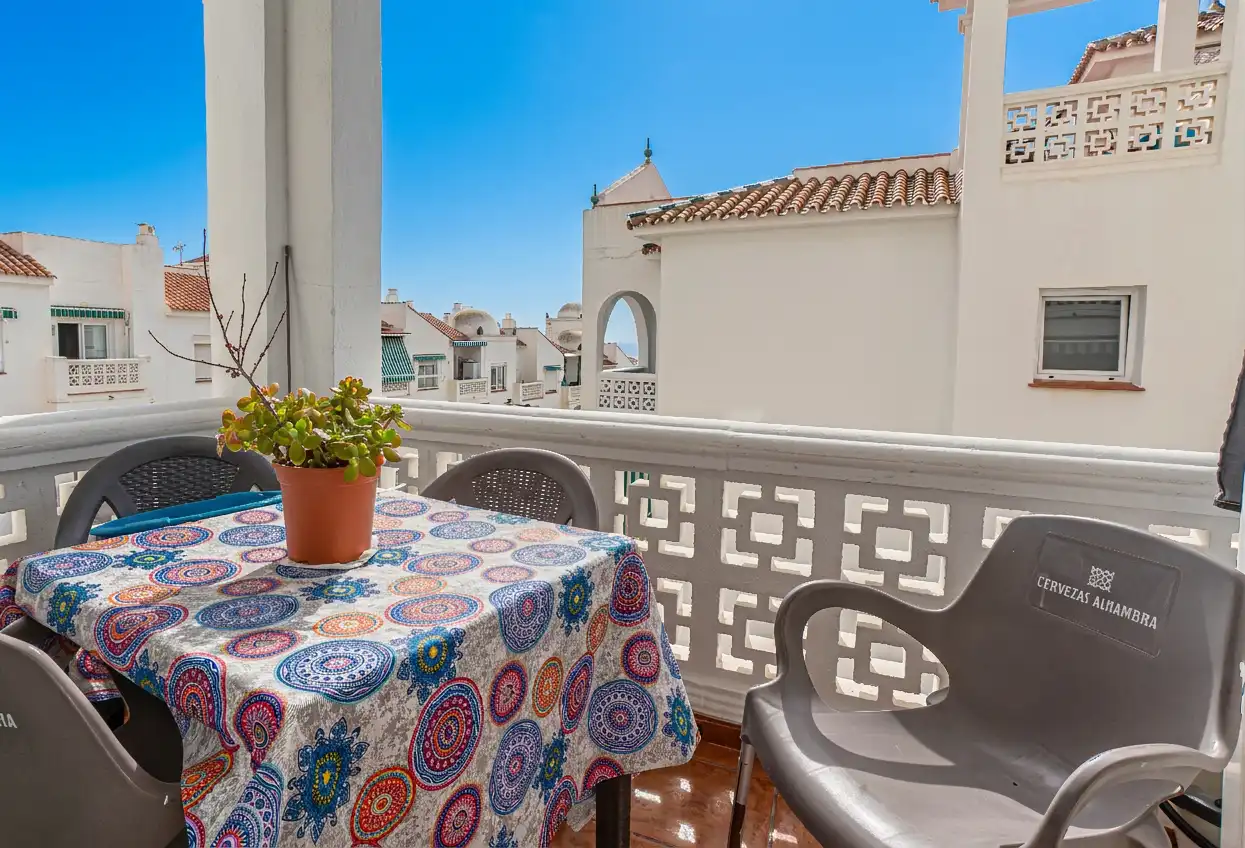 Terrasse von Wohnung zum Verkauf in Rincón de la Victoria mit Terrasse, Abstellraum und Gemeinschaftspool