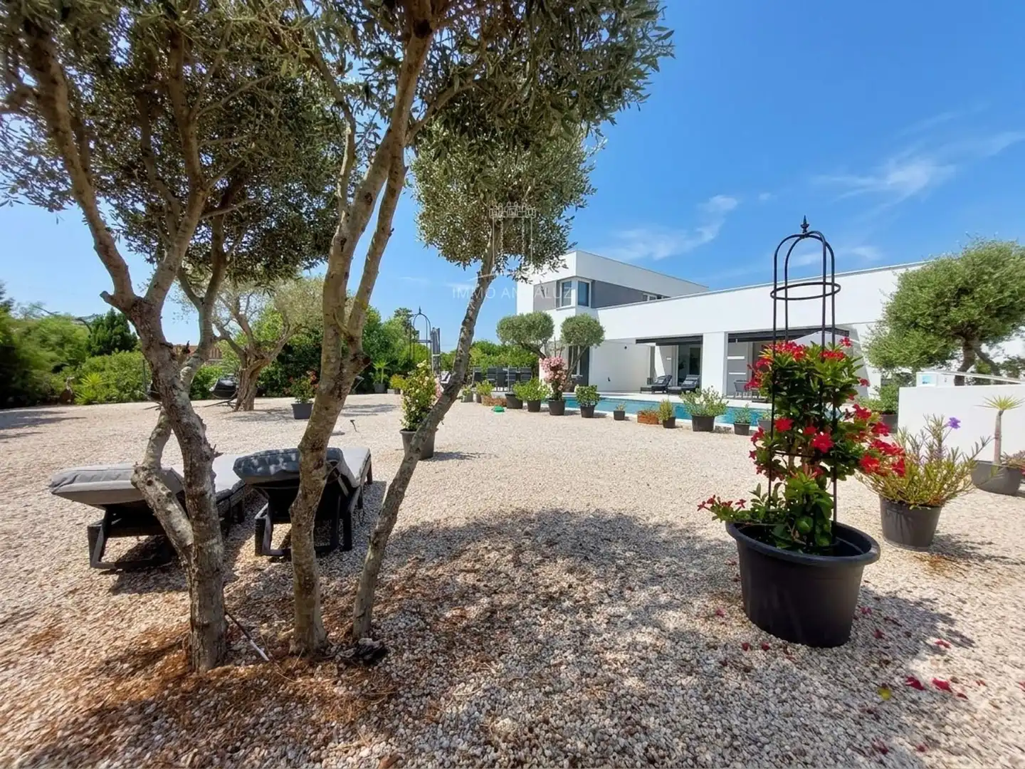 Garten von Haus zum Verkauf in Chiclana de la Frontera mit Klimaanlage, Heizung und Schwimmbad