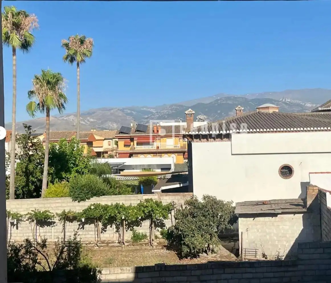 Exterior view of Flat for rent in Armilla  with Heating, Terrace and Furnished