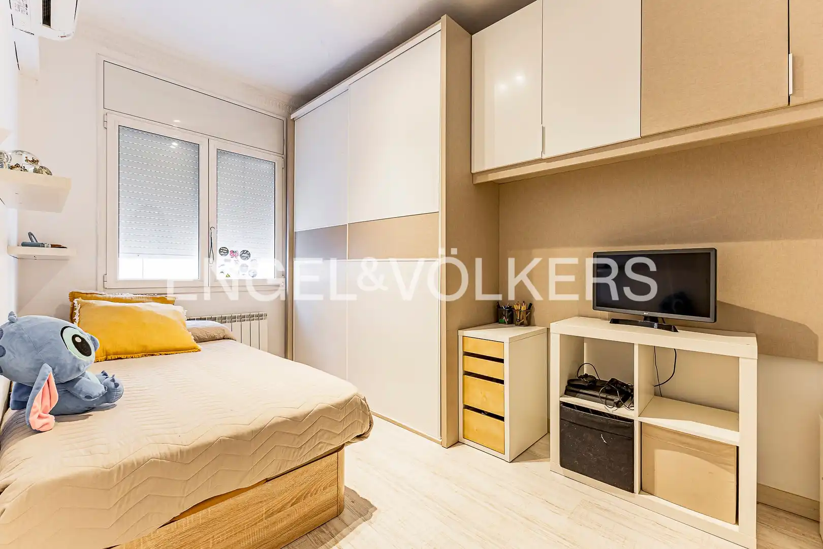Terraced house with terrace for sale in Sant Andreu, imagen 8