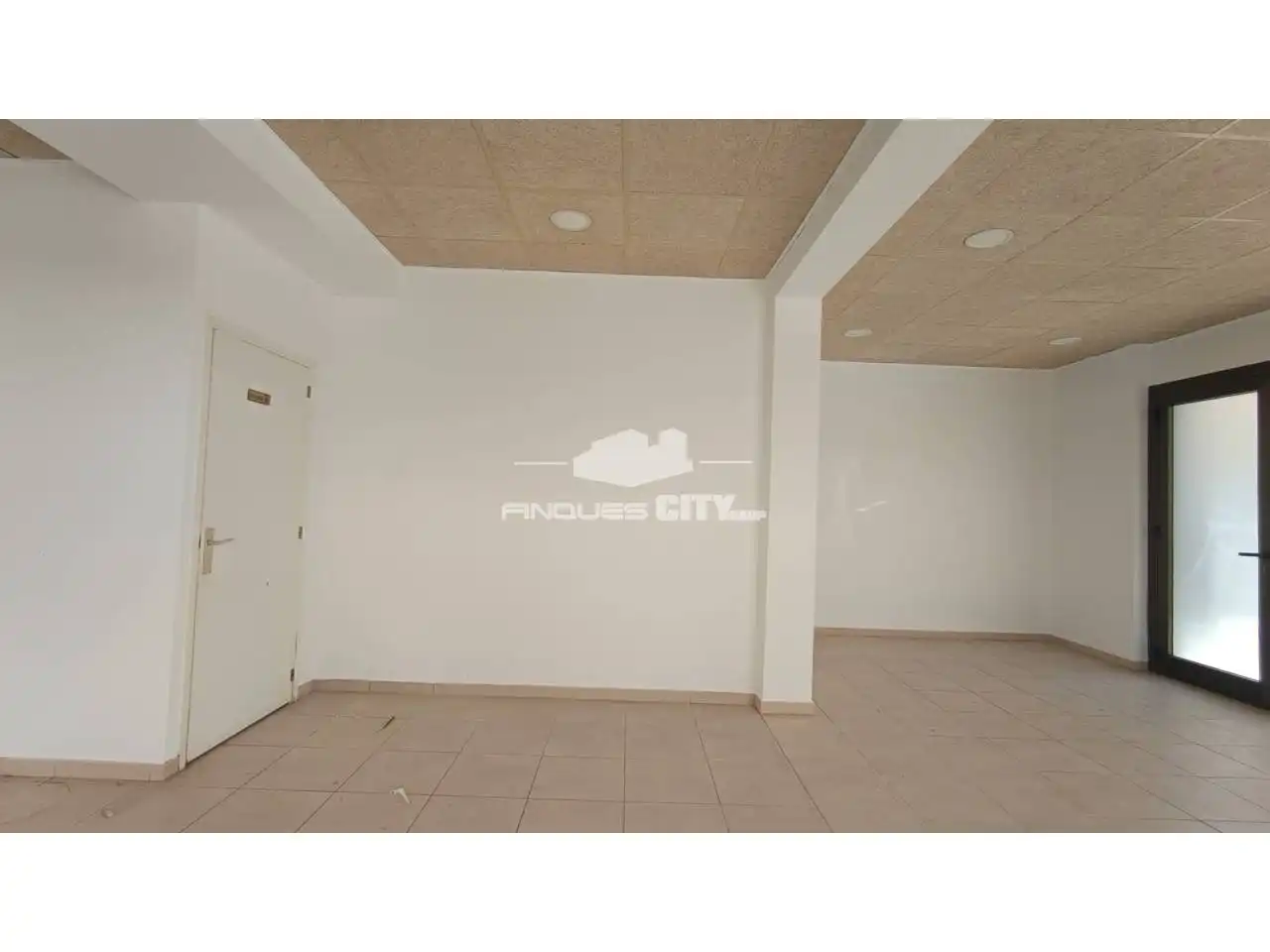 Business premises to rent in Avenida Hispanitat, imagen 11