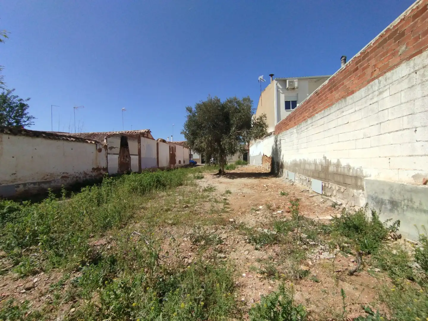 Terreny residencial en venda a Calle Melilla, imagen 2