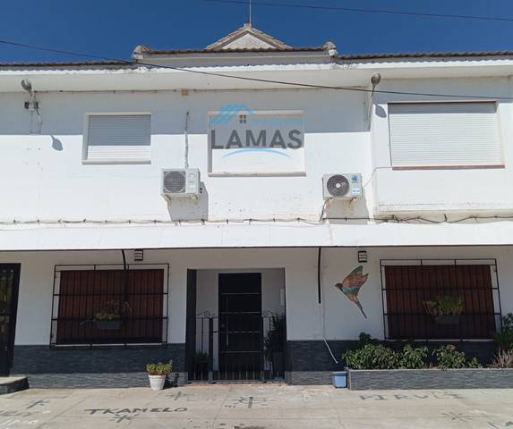 Edificio en Venta en Prolongación Avenida Virgen de Guadalupe, 13 en Bohonal de Ibor